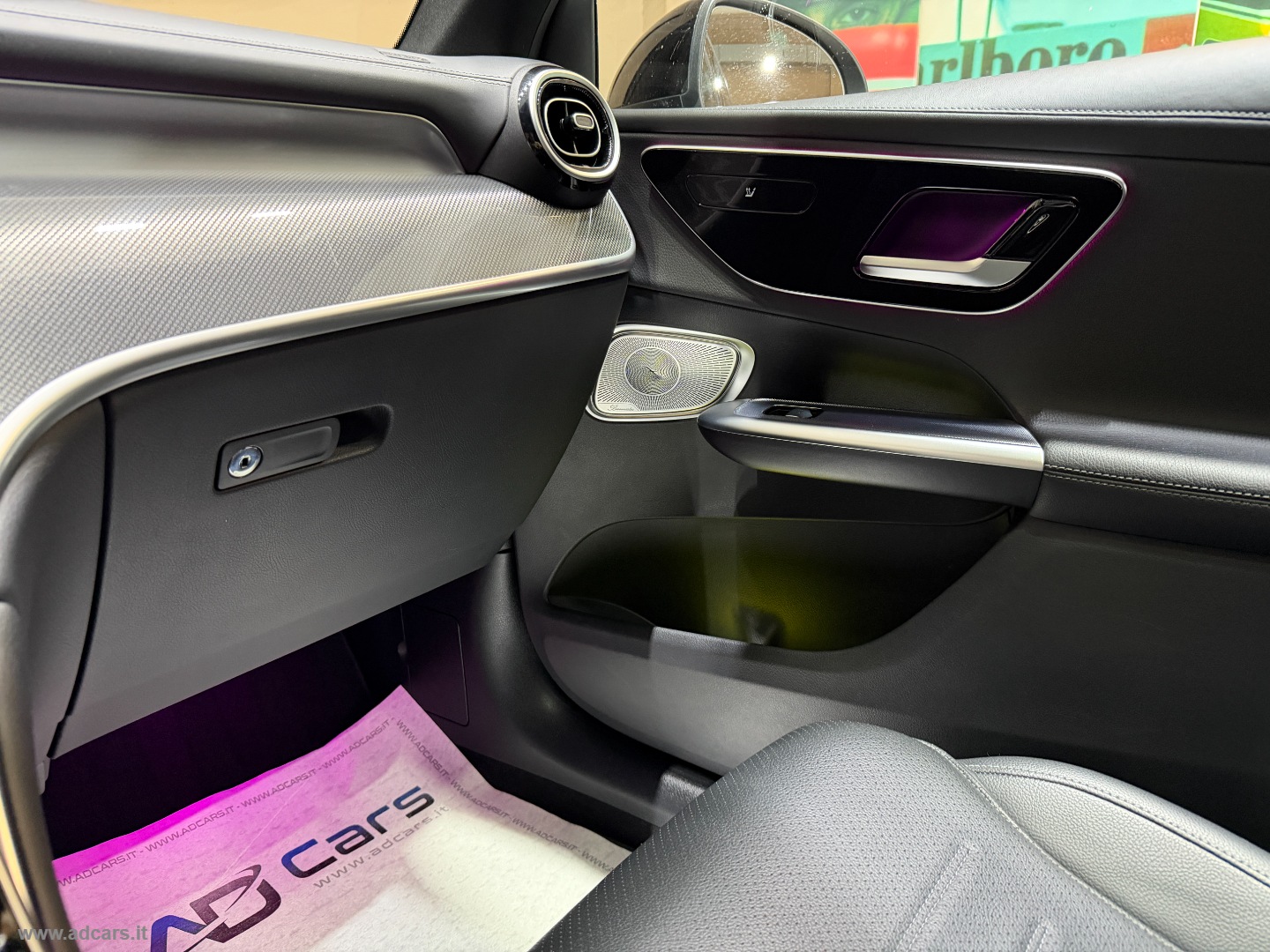 GLC 300 d 4Matic AMG Line Premium *TETTO*LUCI*BURMESTER* - immagine 22