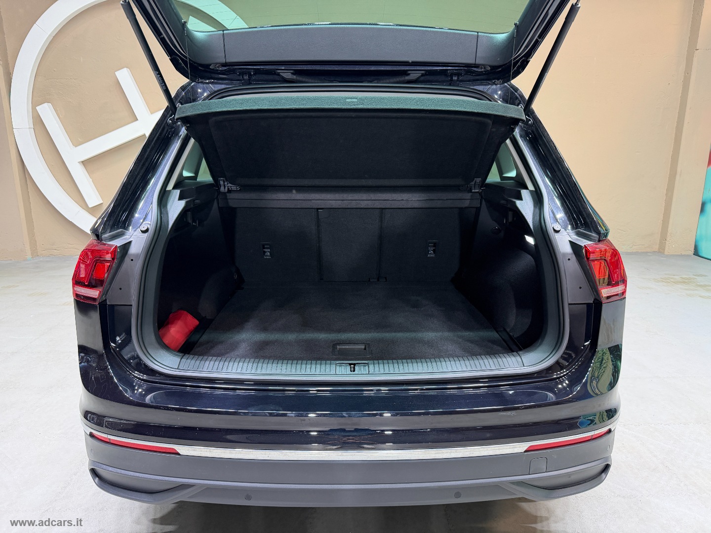 Tiguan 2.0 TDI 150CV SCR DSG Life *CAMBIO AUT*CLIMA 3 ZONE* - immagine 22