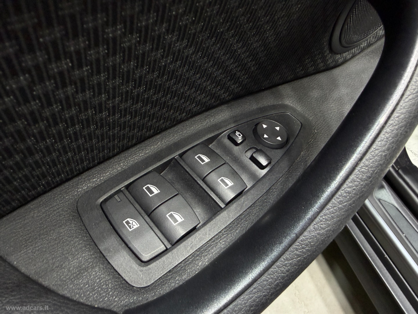 X1 xDrive25e Business Advantage *PLUG IN HYBRID* - immagine 22