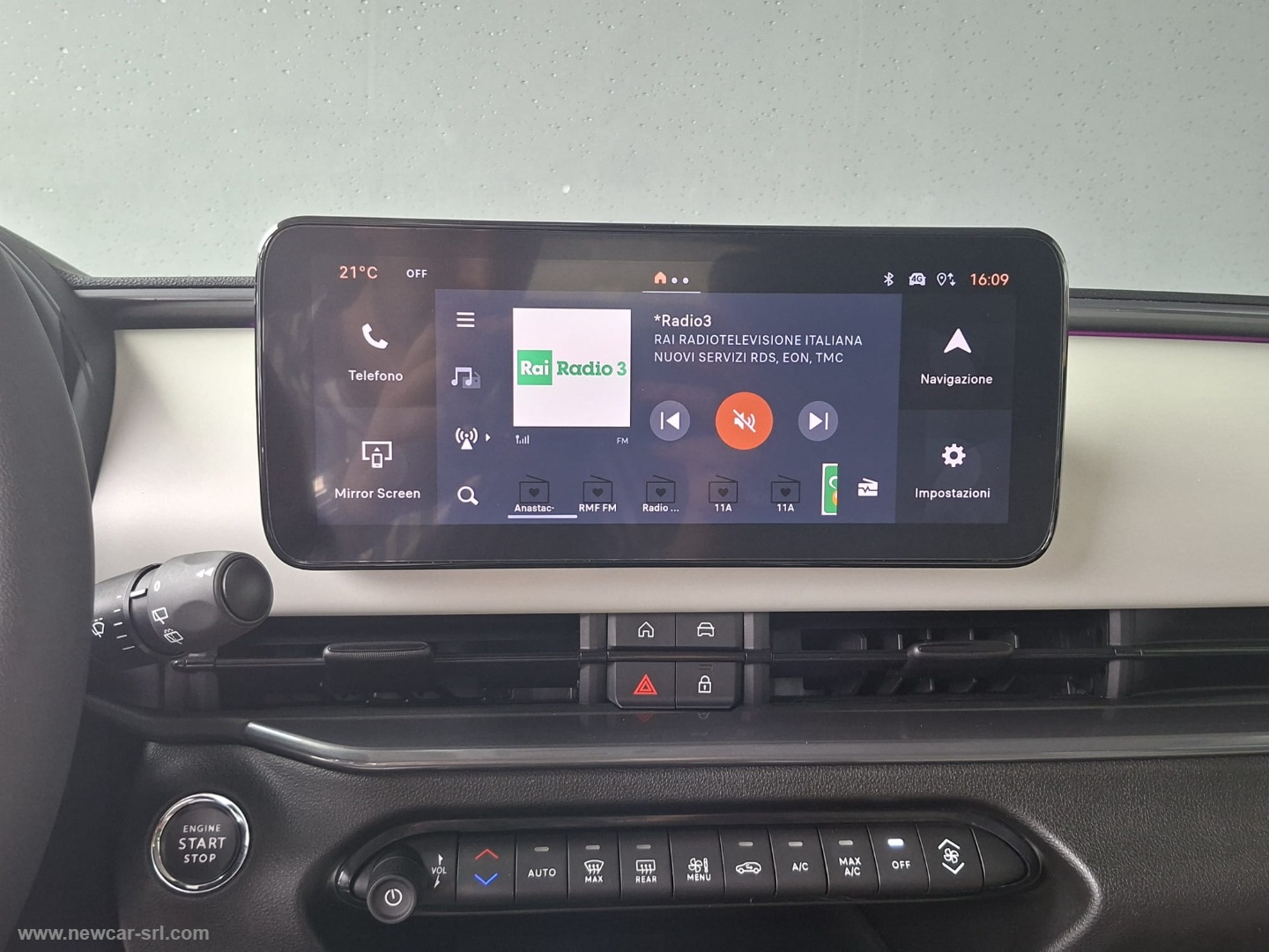 600 Hybrid 110 CV DCT MHEV Business - immagine 22