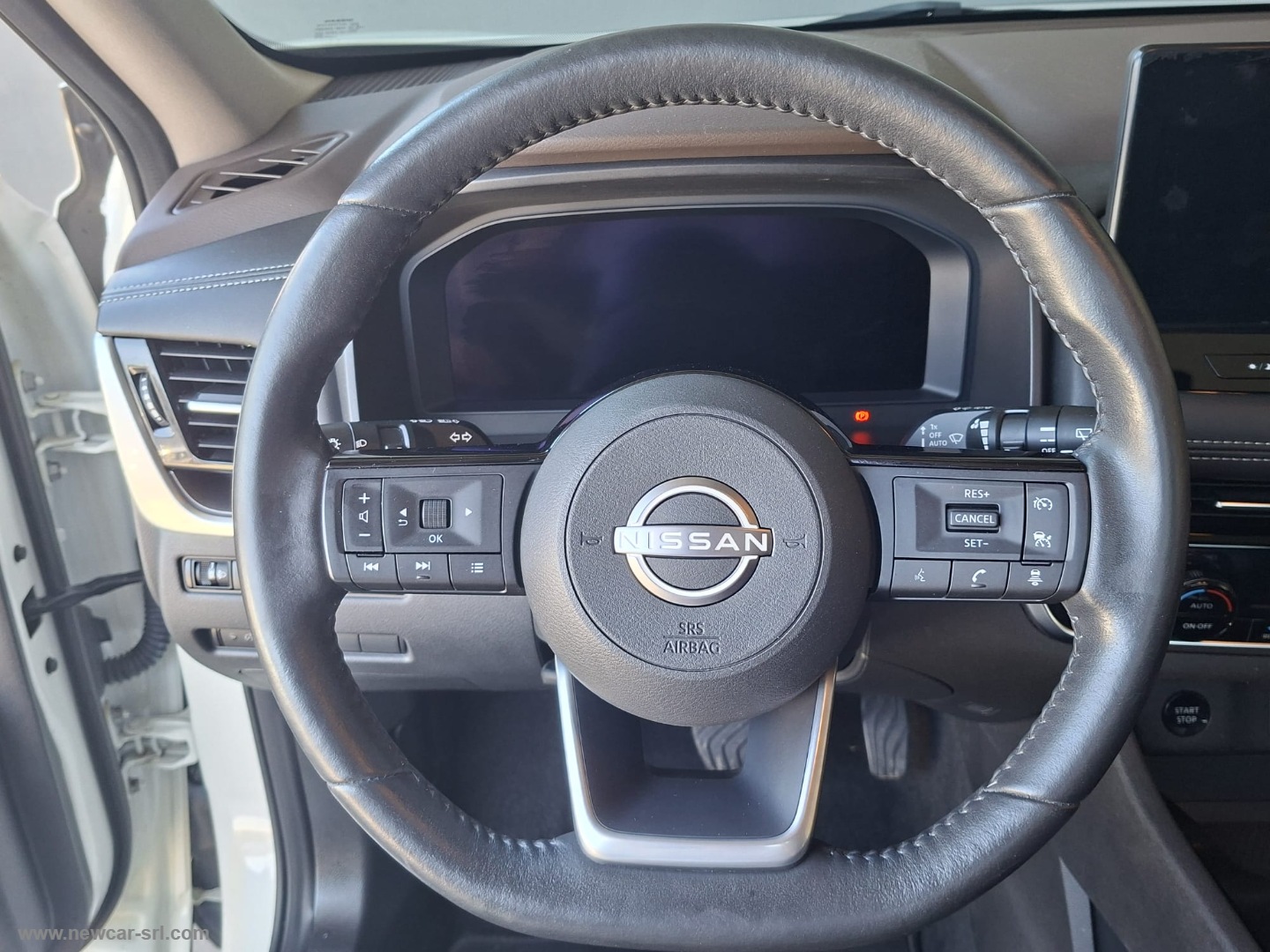 X-Trail e-Power e-4orce 4WD 7p.ti Tekna - immagine 22