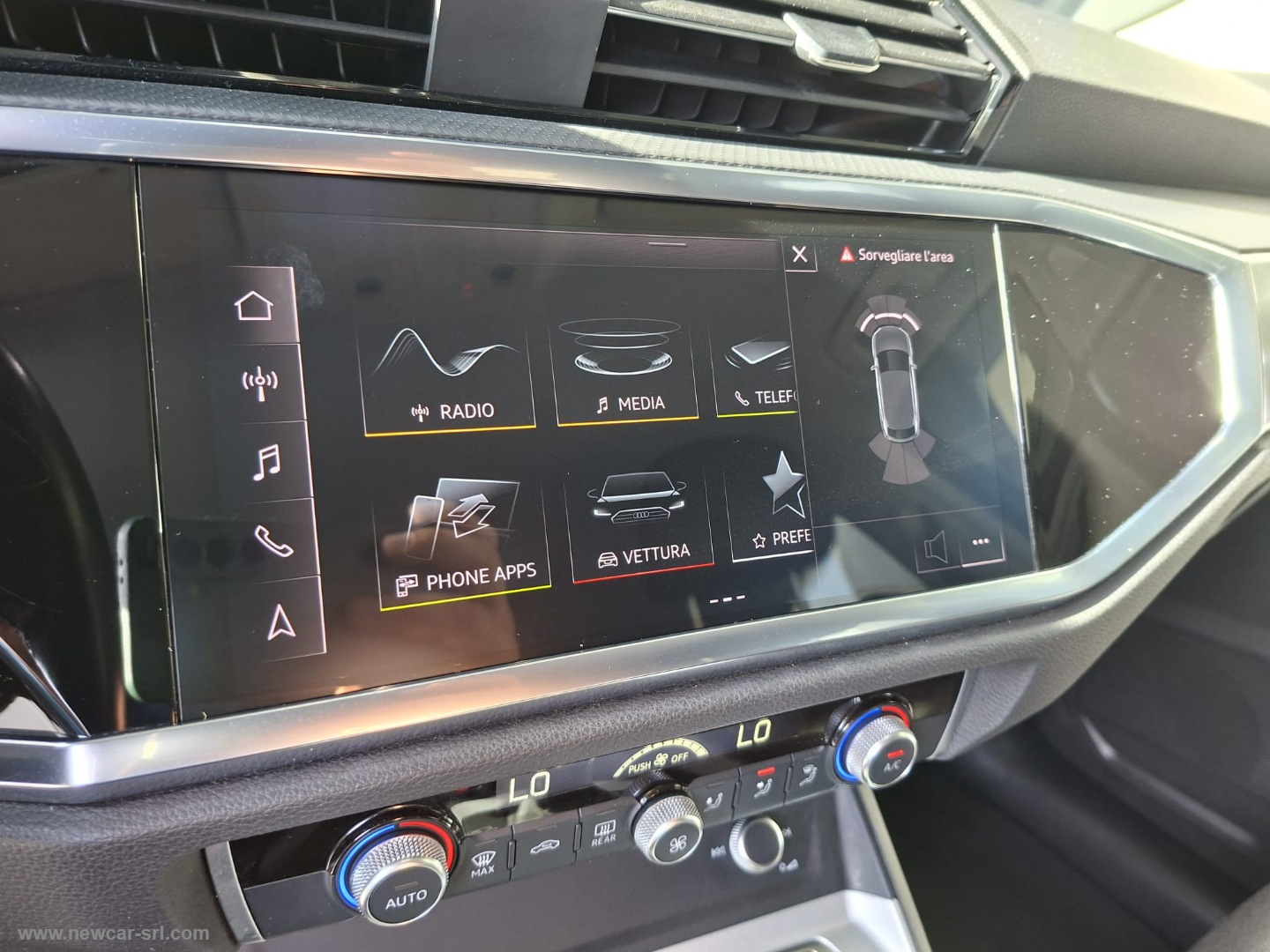 Q3 SPB 35 TDI S tronic Business Plus - immagine 22