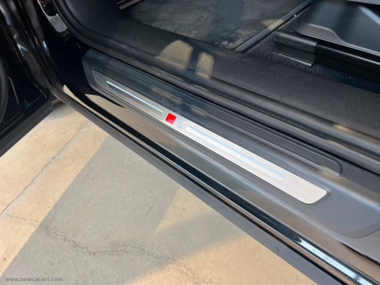 Q5 TDi S tronic quat. Launch ed. S line - immagine 22