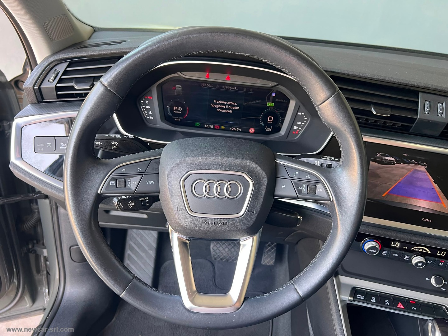Q3 SPB 35 TDI S tronic Identity Black - immagine 22