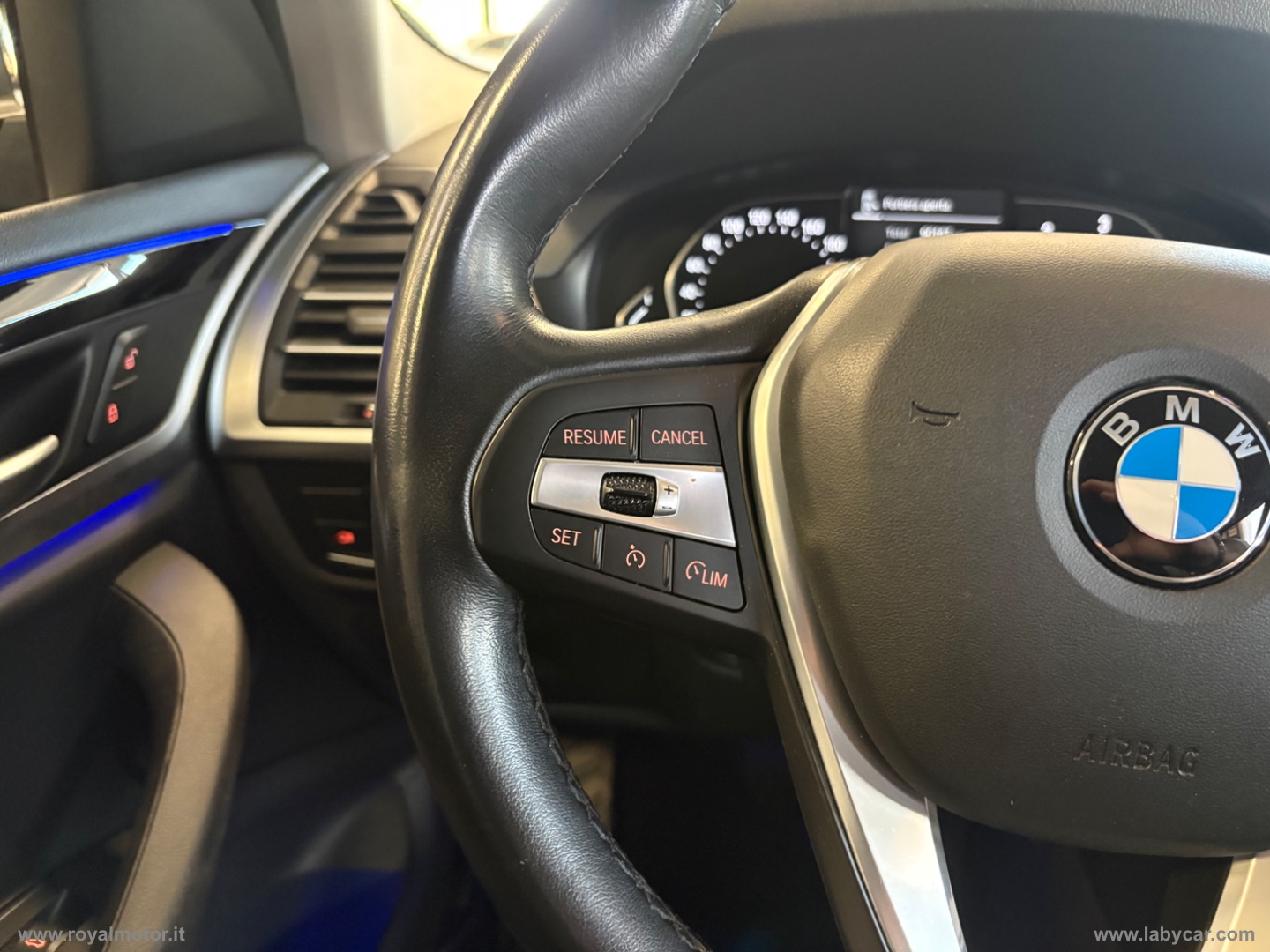 X3 xDrive20d 48V - immagine 22
