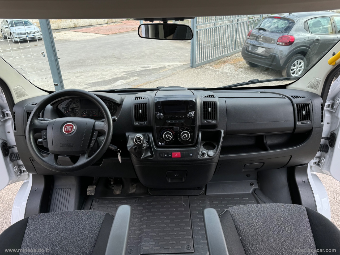 Ducato 30 2.3 MJT 150CV TRASPORTO DISABILE - immagine 22