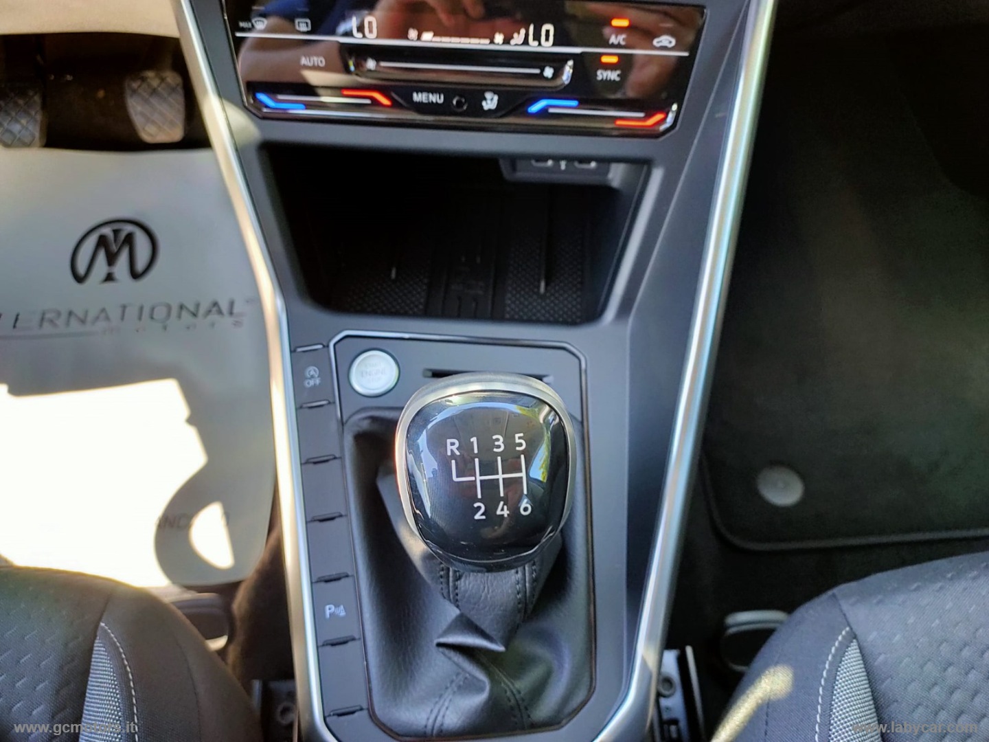 Volkswagen Taigo Taigo 1.0 TSI 115 CV Life - Immagine 22