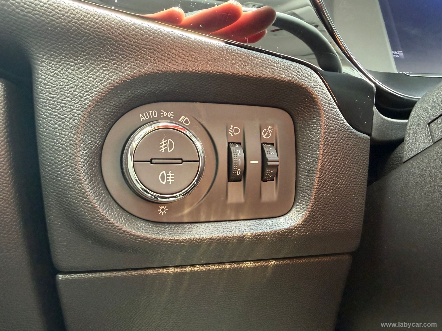 Corsa 1.2 100 CV Edition - immagine 22