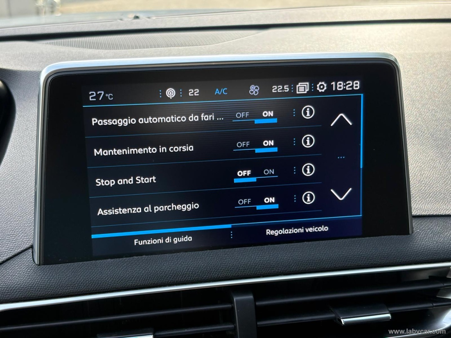 Peugeot 3008 BlueHDi 150 S&S Allure - Immagine 22