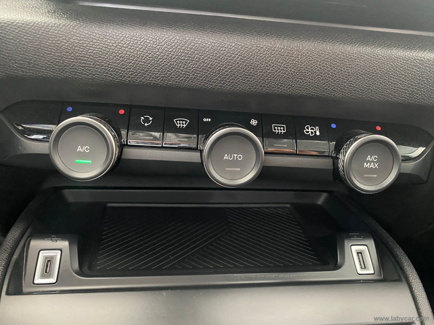 Citroën C4 Hybrid 110 e-DCS6 You - Immagine 22