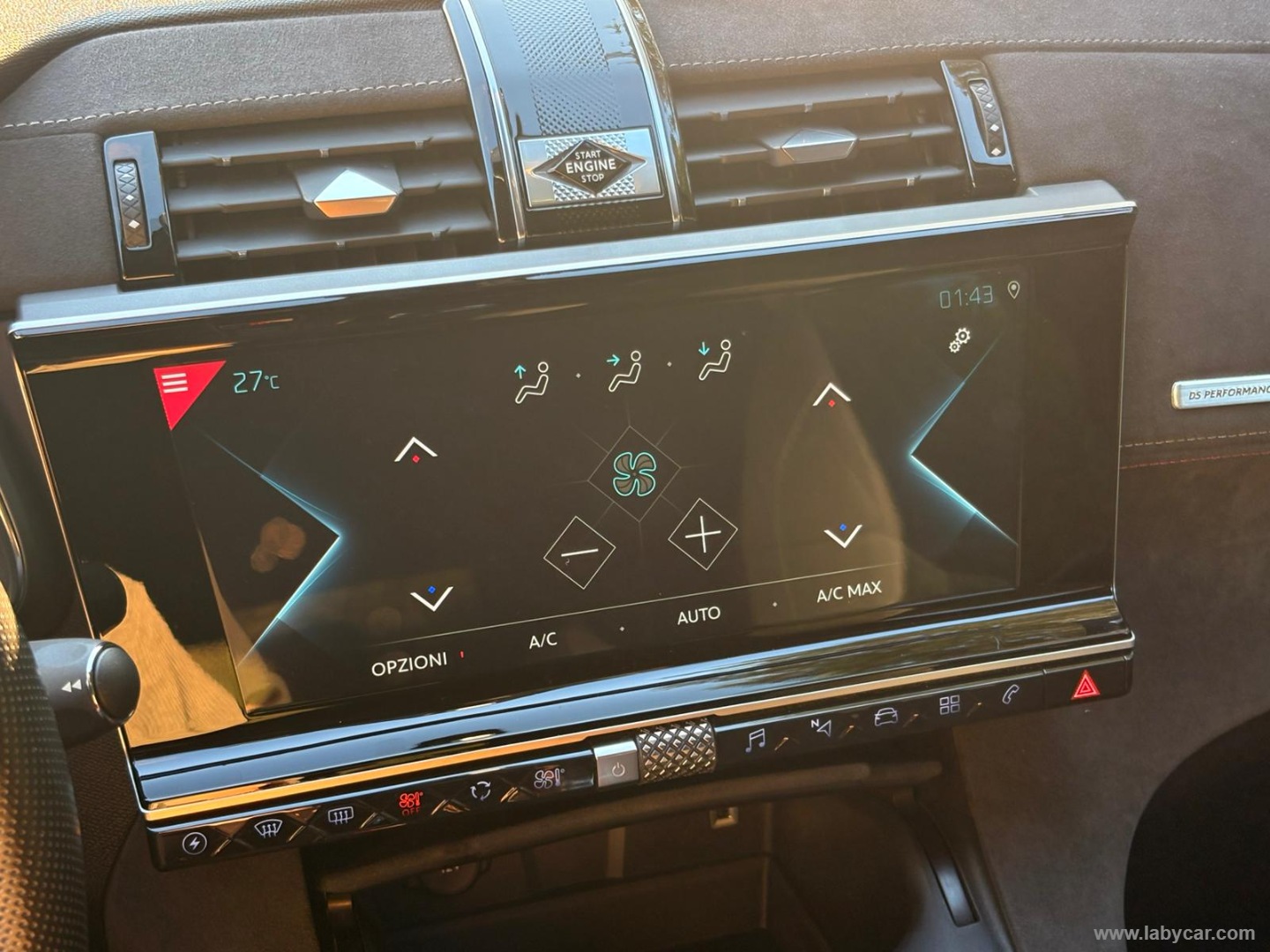 DS AUTOMOBILES DS7 DS 7 E-Tense 225 Performance Line - Immagine 22