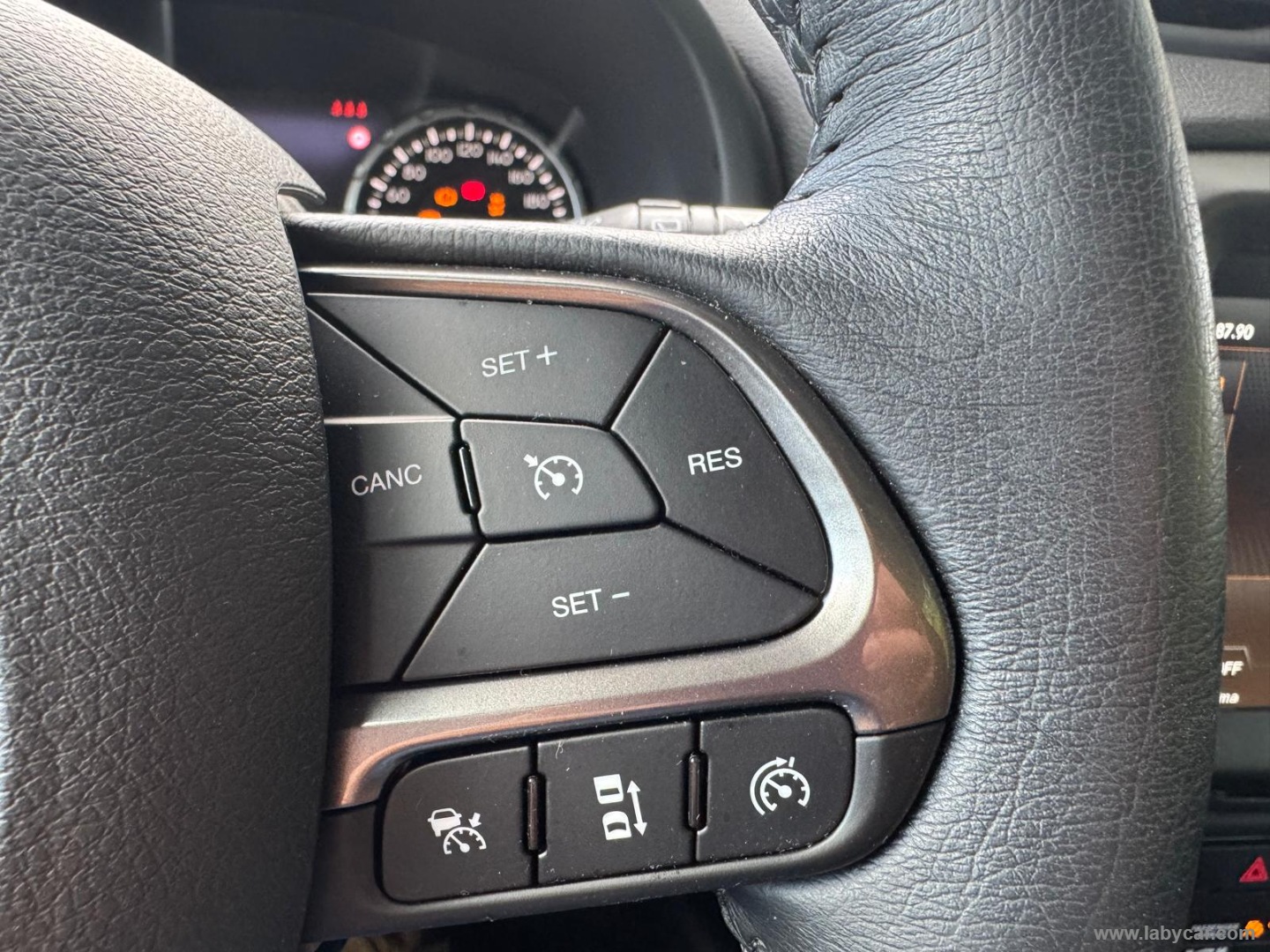 Jeep Renegade 2.0 Mjt 140 CV 4WD AD.L.Limited - Immagine 22