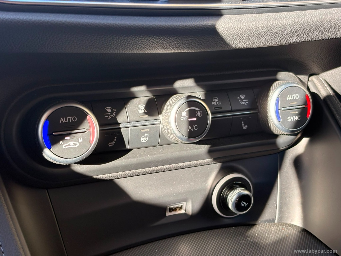 Alfa Romeo Stelvio 2.2 T.diesel 210CV AT8 Q4 Veloce - Immagine 22