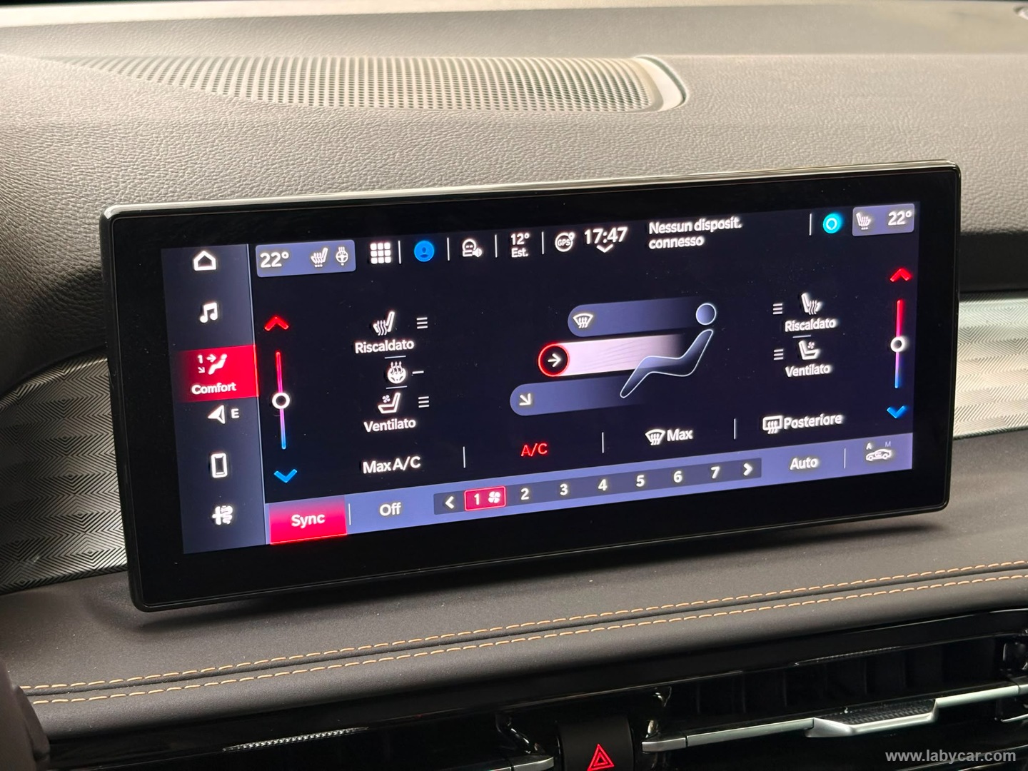 Alfa Romeo Tonale 1.3 280 CV PHEV AT6 Q4 Veloce - Immagine 22