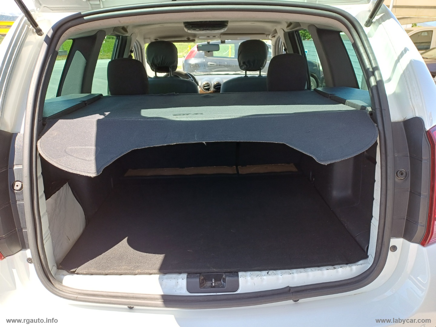 Duster 1.5 dCi 110CV 4x4 Lauréate Autoc. - immagine 22