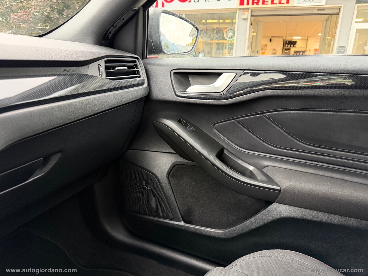 Focus 1.0 EcoBoost Hybr.125 5p.ST LINE SYNC 4 NAVIGATION TOUCH 13.2 - immagine 22