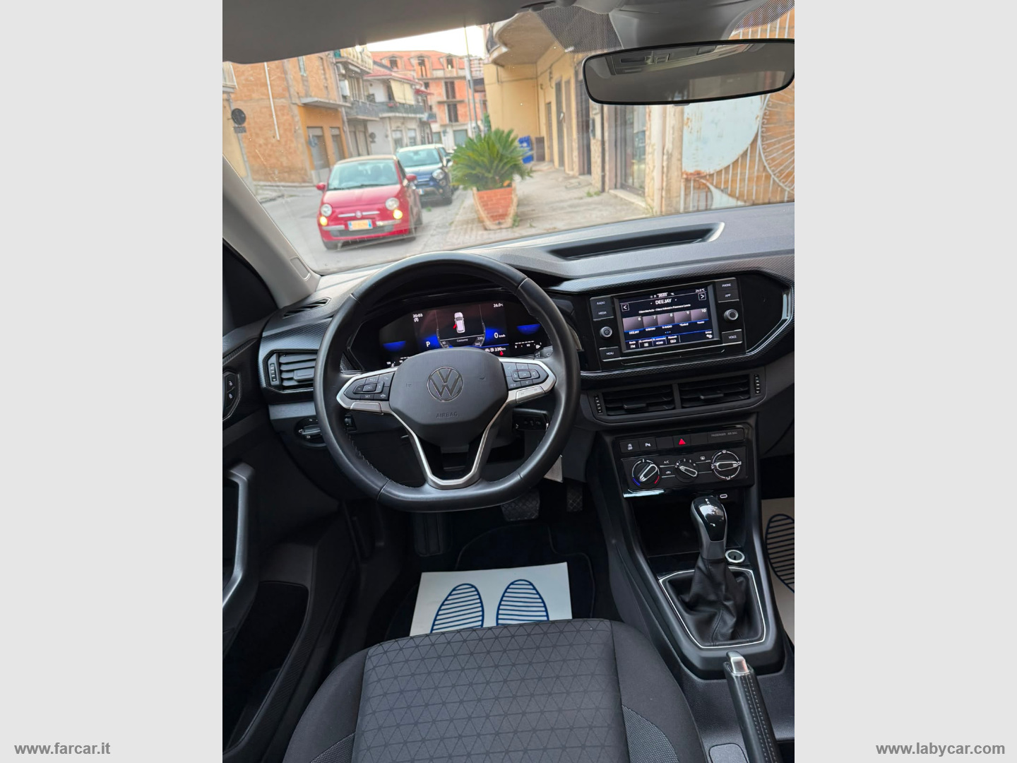 T-Cross 1.0 TSI 110 CV DSG Style - immagine 22