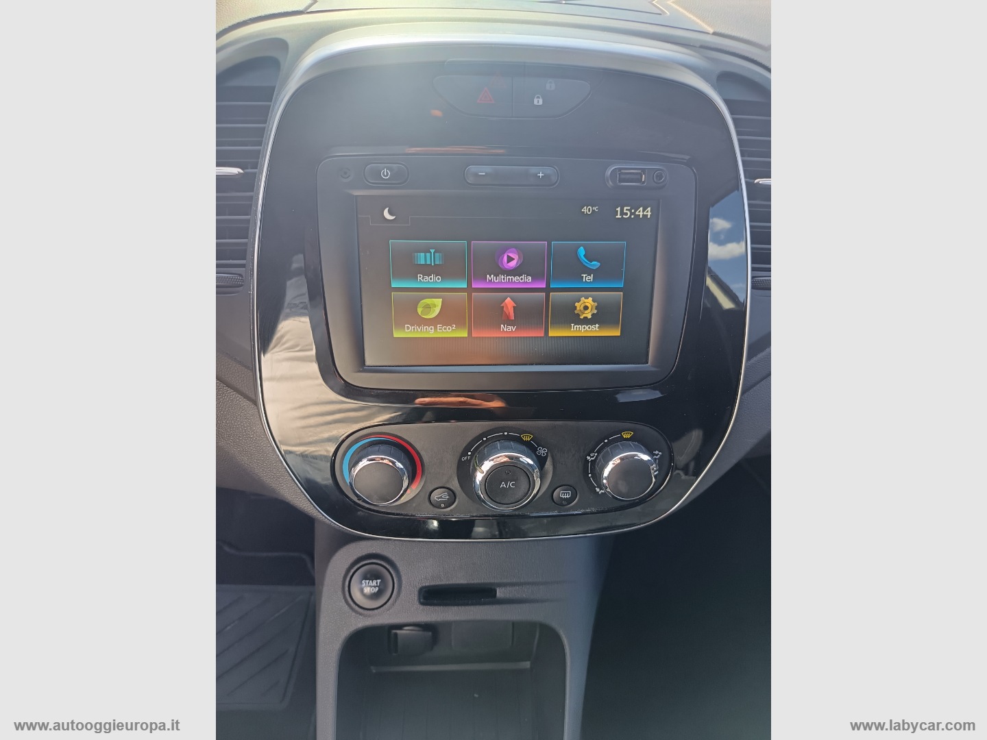 Captur TCe 12V 90 CV Business - immagine 22