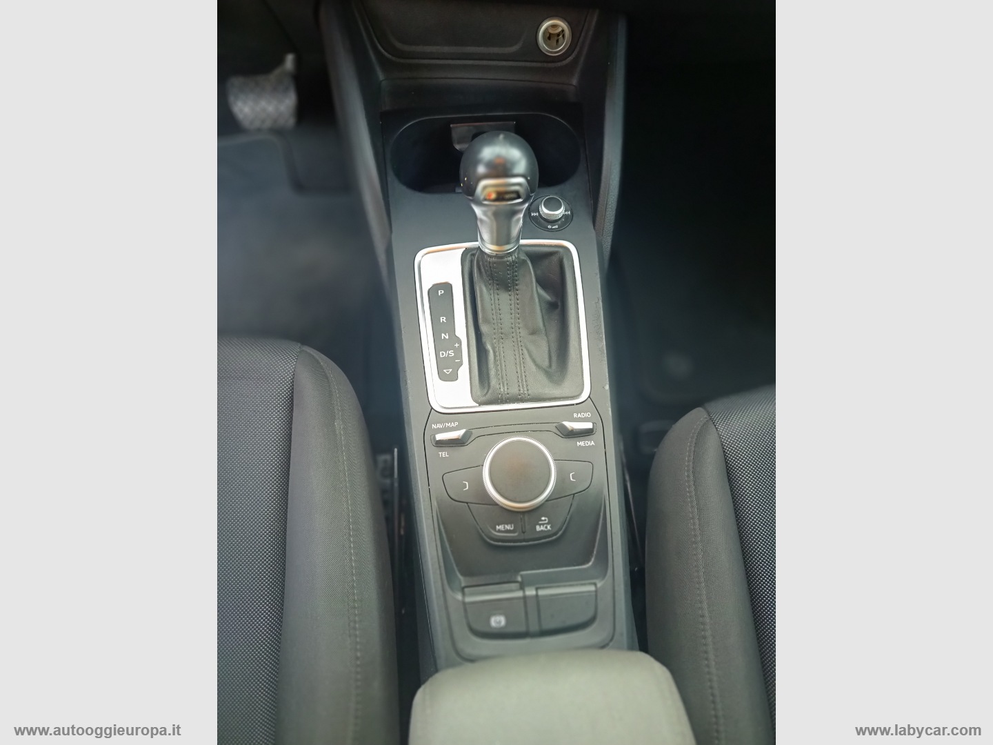 Q2 1.6 TDI S tronic Business - immagine 22