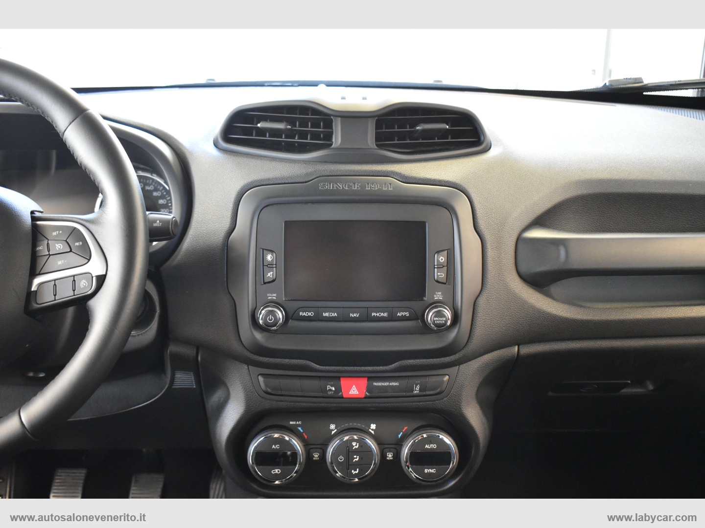 Renegade 1.6 Mjt 120CV Limited - immagine 22