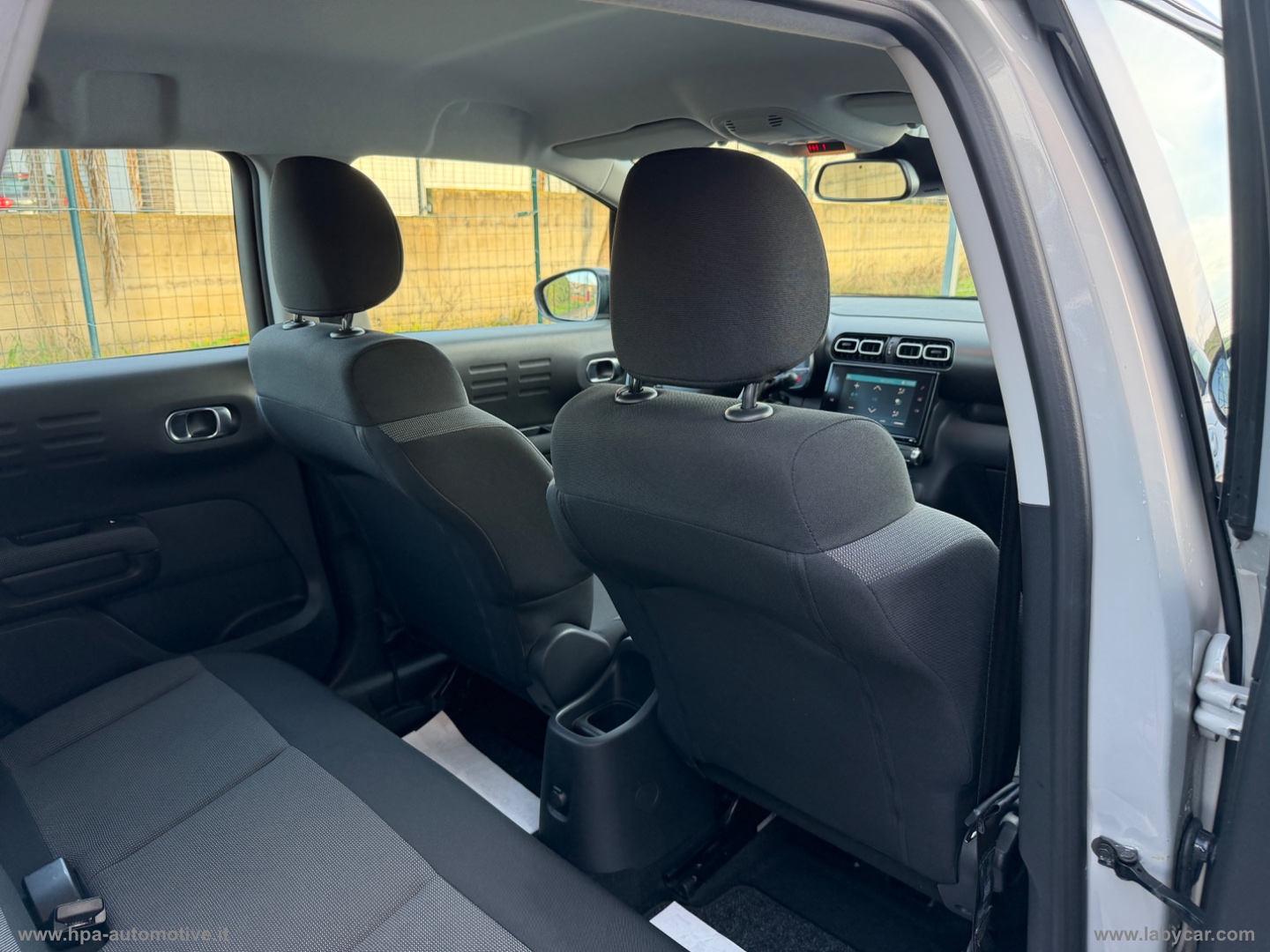 C3 Aircross BlueHDi 100 S&S Shine - immagine 22