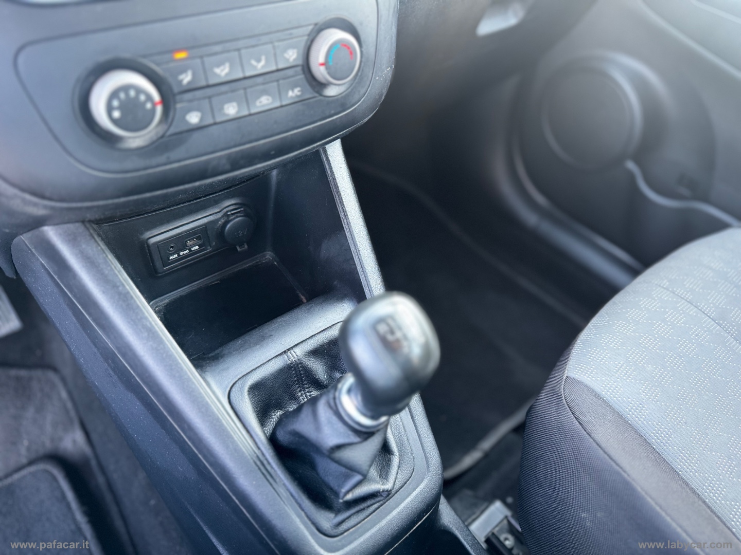 Venga 1.4 CRDi 90 CV Active - immagine 22