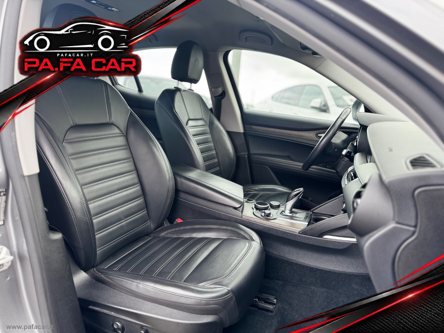 Stelvio 2.2 T.diesel 210 CV AT8 Q4 Exec. - immagine 22