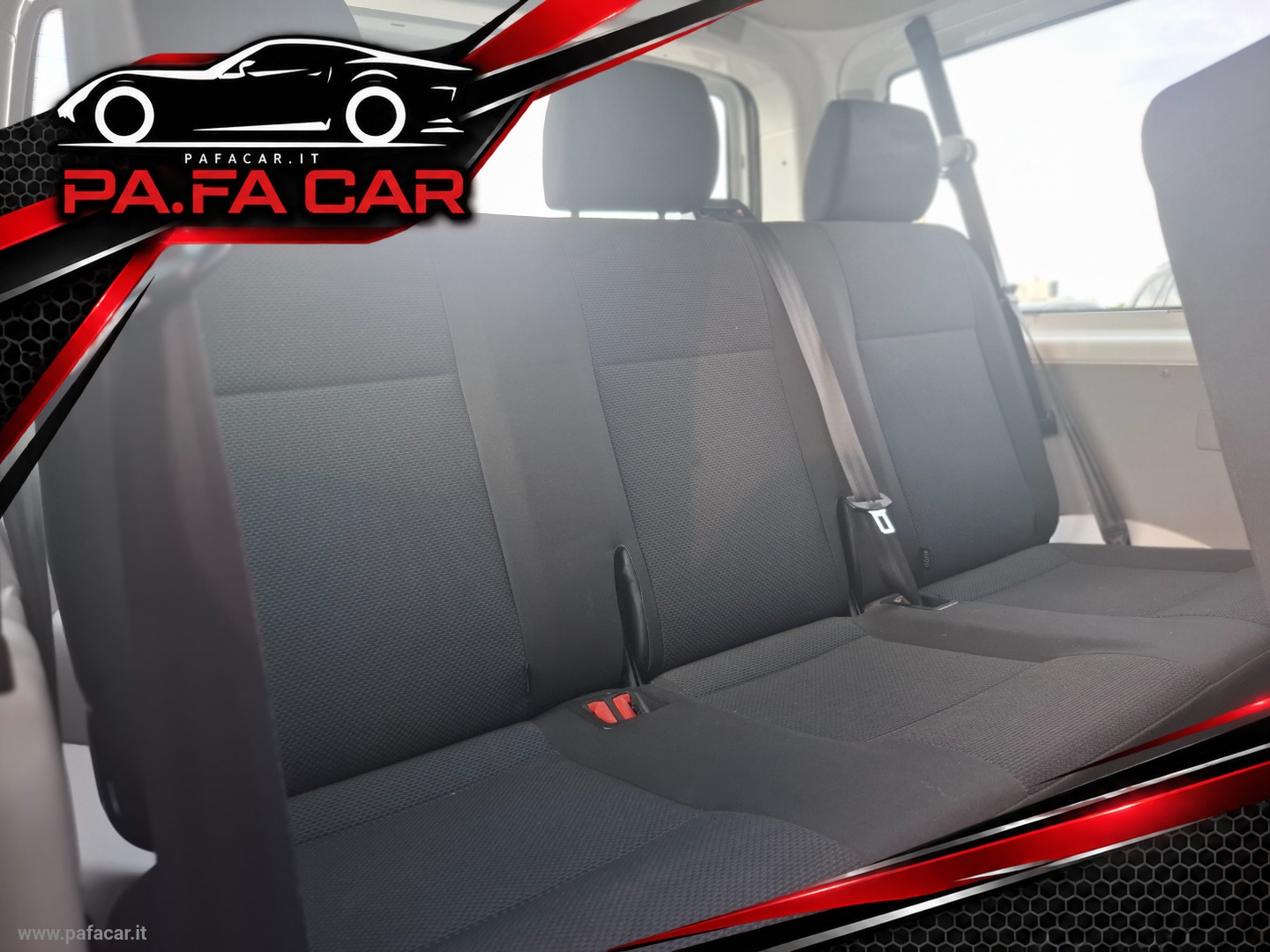 Caravelle 2.0TDI 102 PC Tren. - immagine 22