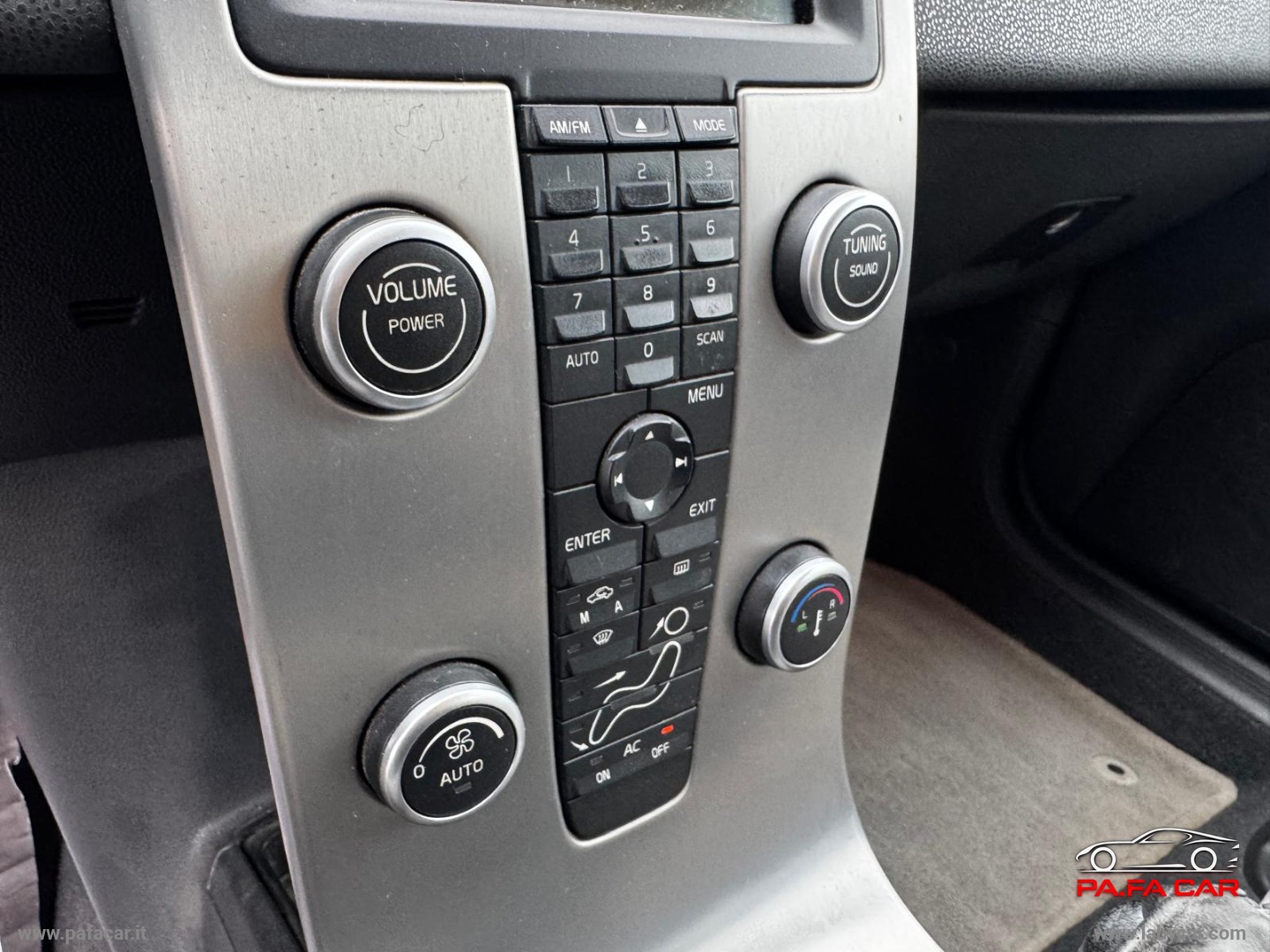V50 2.0 D Summum - immagine 22