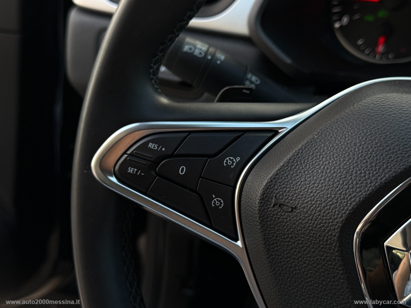 Captur TCe 140 CV EVOLUTION - immagine 22