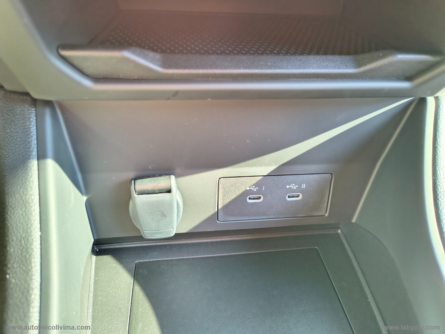 Captur Eco-G 120 CV Techno KM 0 ITALIA - immagine 22