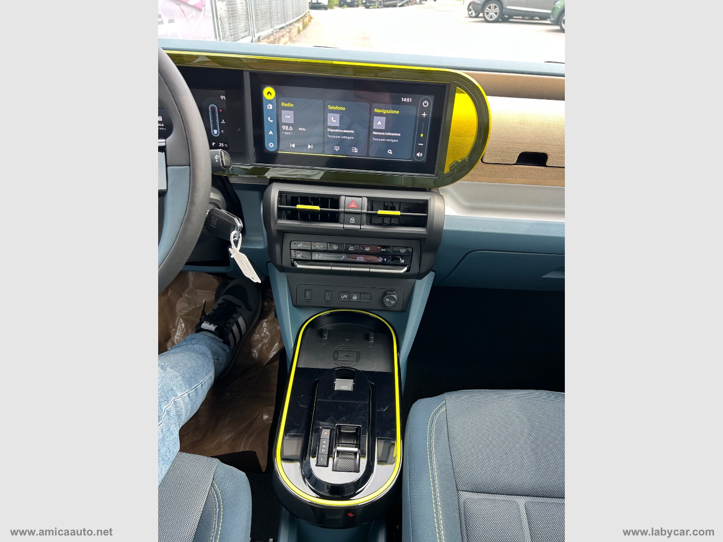 Grande Panda 1.2 Hybrid 110 S&S La Prima - immagine 22