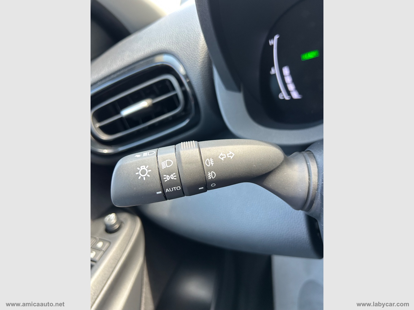 Yaris 1.5 Hybrid 5p. Trend - immagine 22