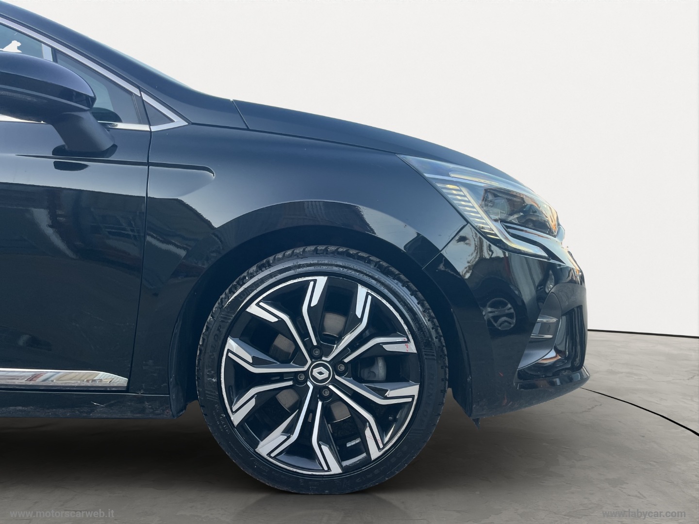 Clio Full Hybrid E-Tech 145 CV Techno - immagine 22