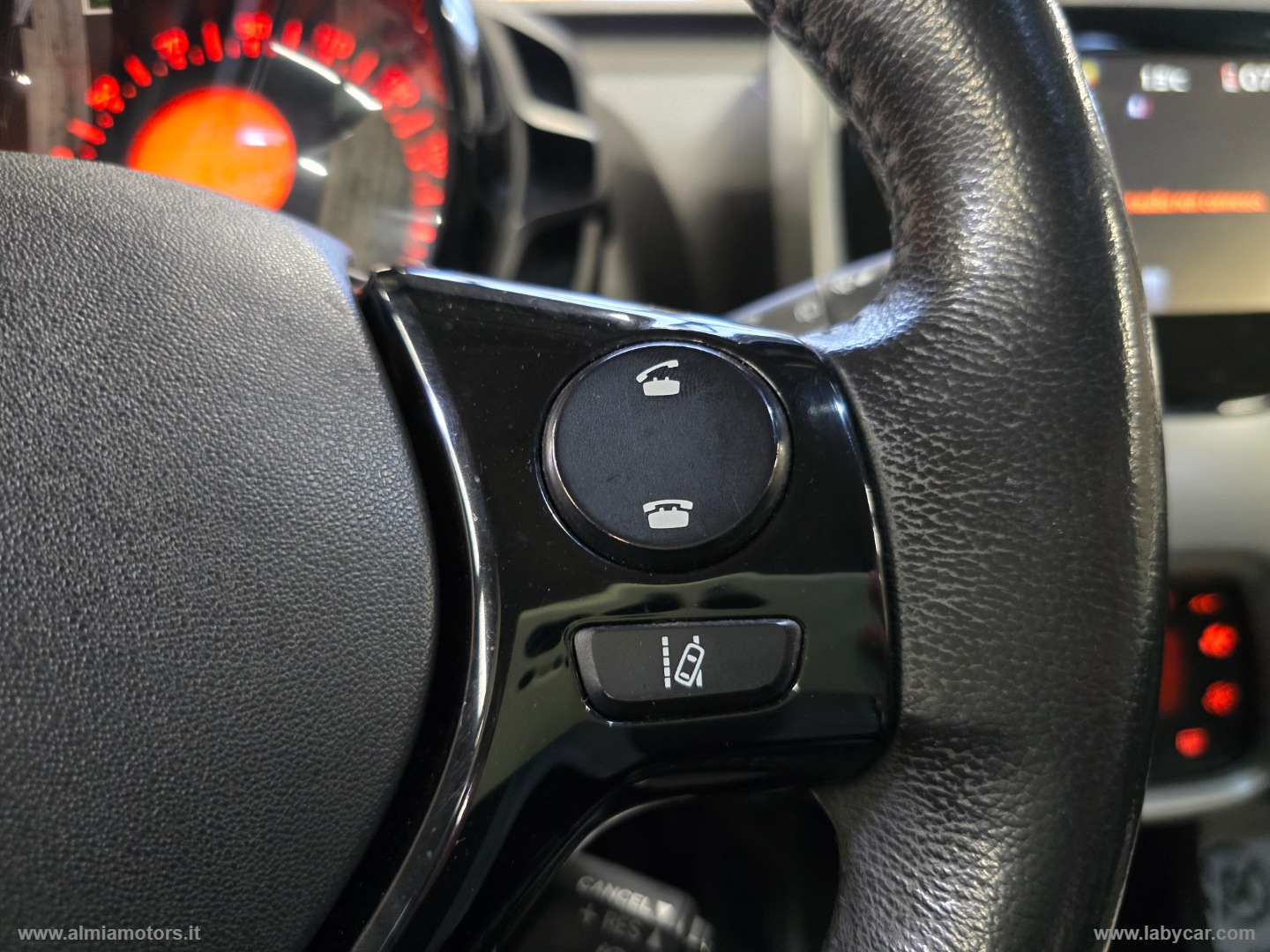 Aygo 1.0 VVT-i 69 CV 5p. x-play TSS - immagine 22
