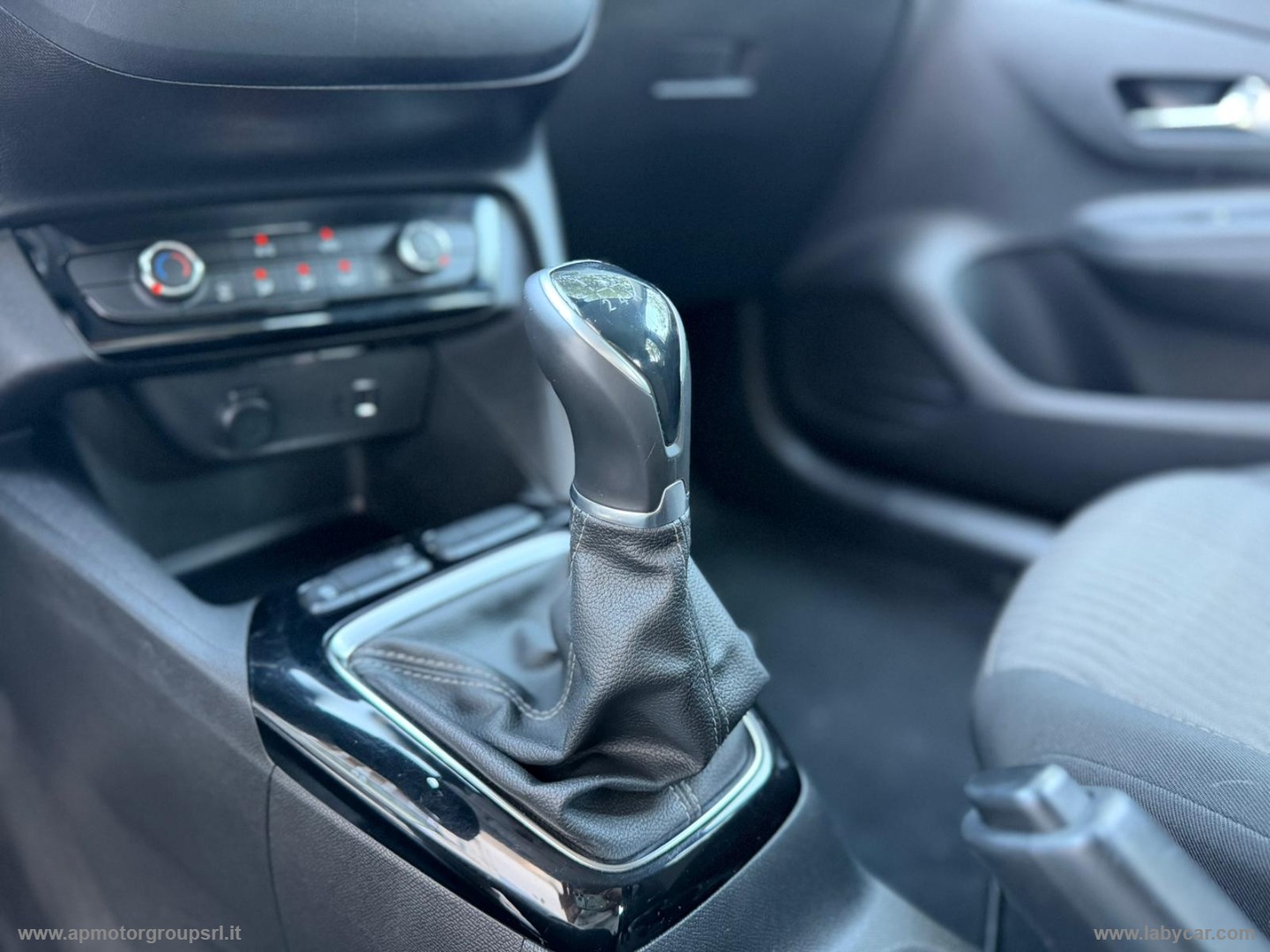 Corsa 1.2 Elegance - immagine 22