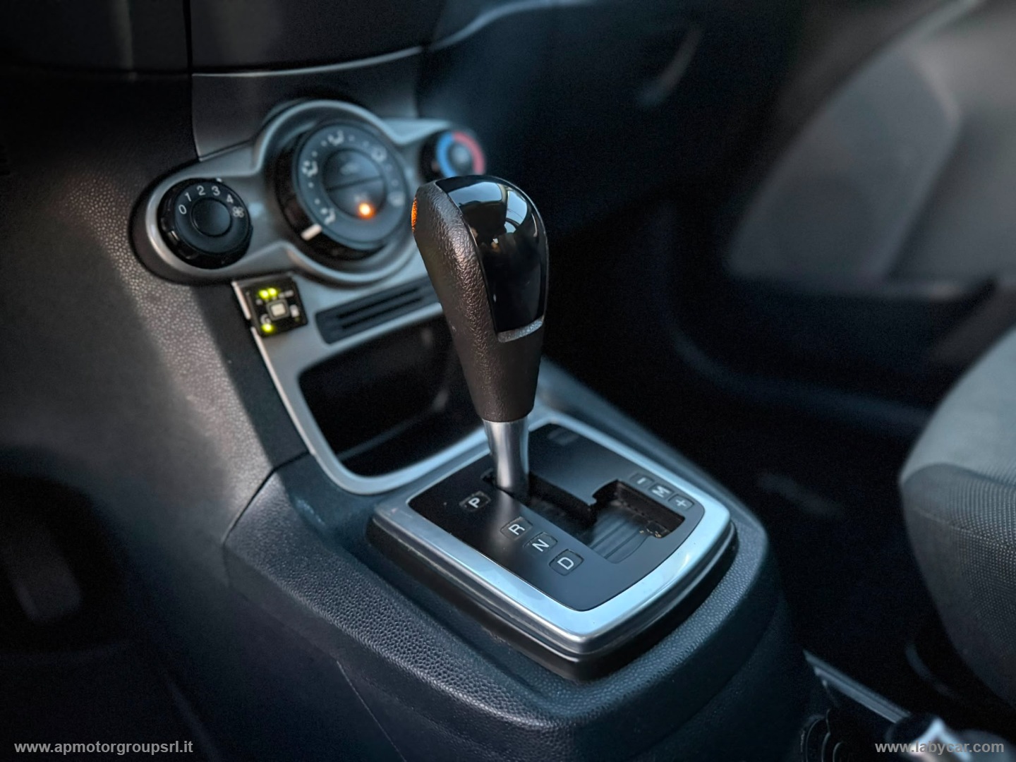 Fiesta 1.4 96 CV aut. 5p. Titanium - immagine 22