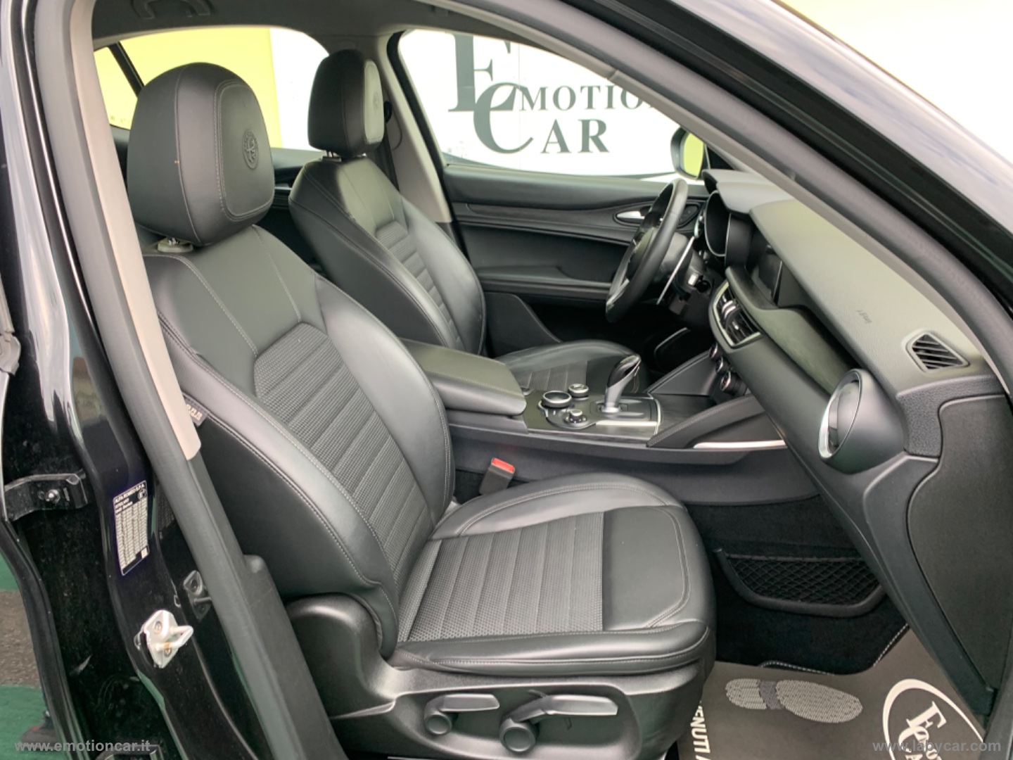 Stelvio 2.2 T.diesel 150CV AT8 RWD Super - 2018 - immagine 22