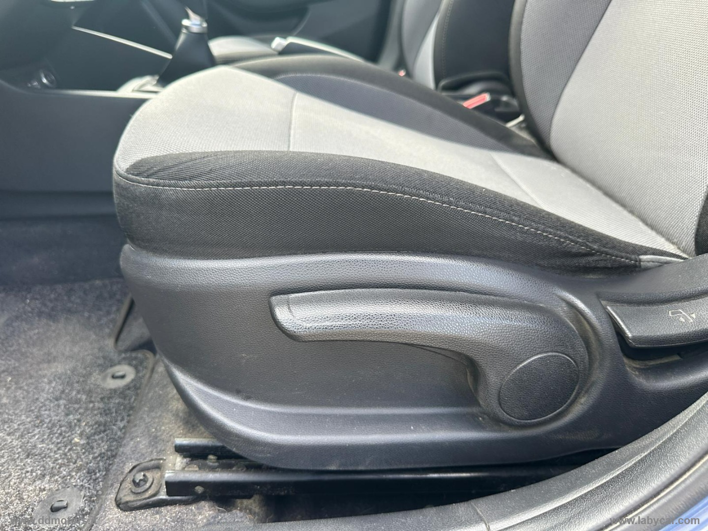i20 1.2 84 CV 5p. Econext Comfort NEOPATENTATI/GPL - immagine 22