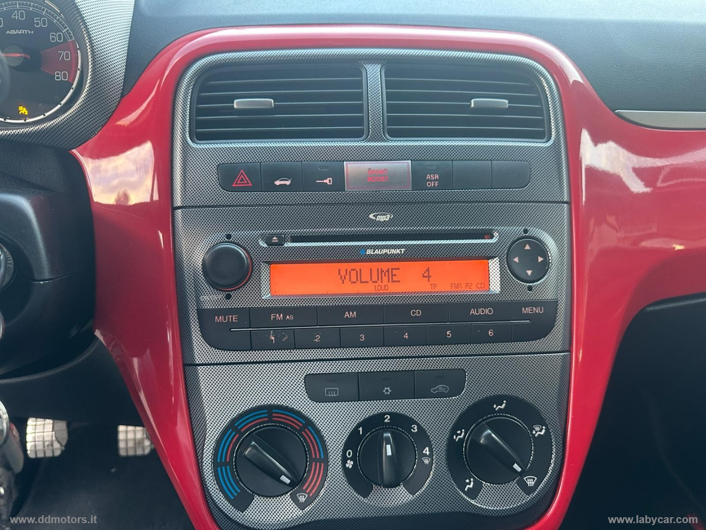 Grande Punto 1.4 T-Jet 16V 180 CV 3p. SS - immagine 22
