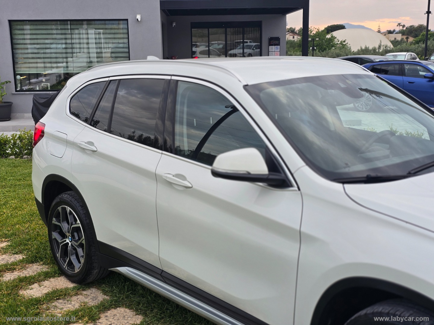 X1 xDrive18d xLine Plus - immagine 22