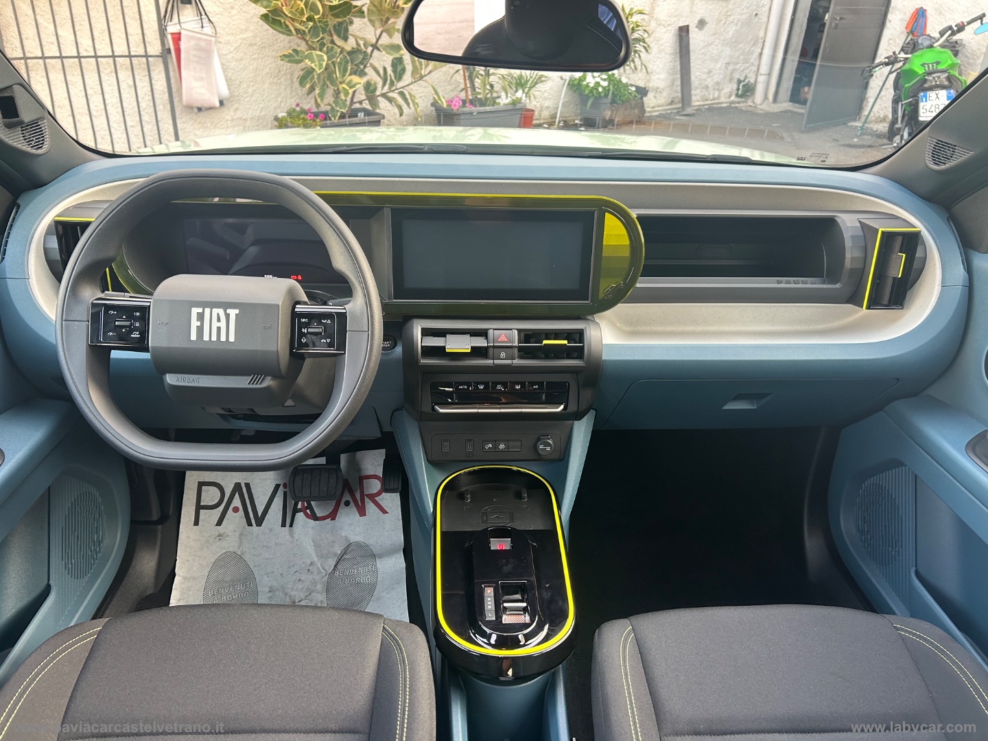 Grande Panda 1.2 Hybrid 110 S&S La Prima KM/0 - immagine 22