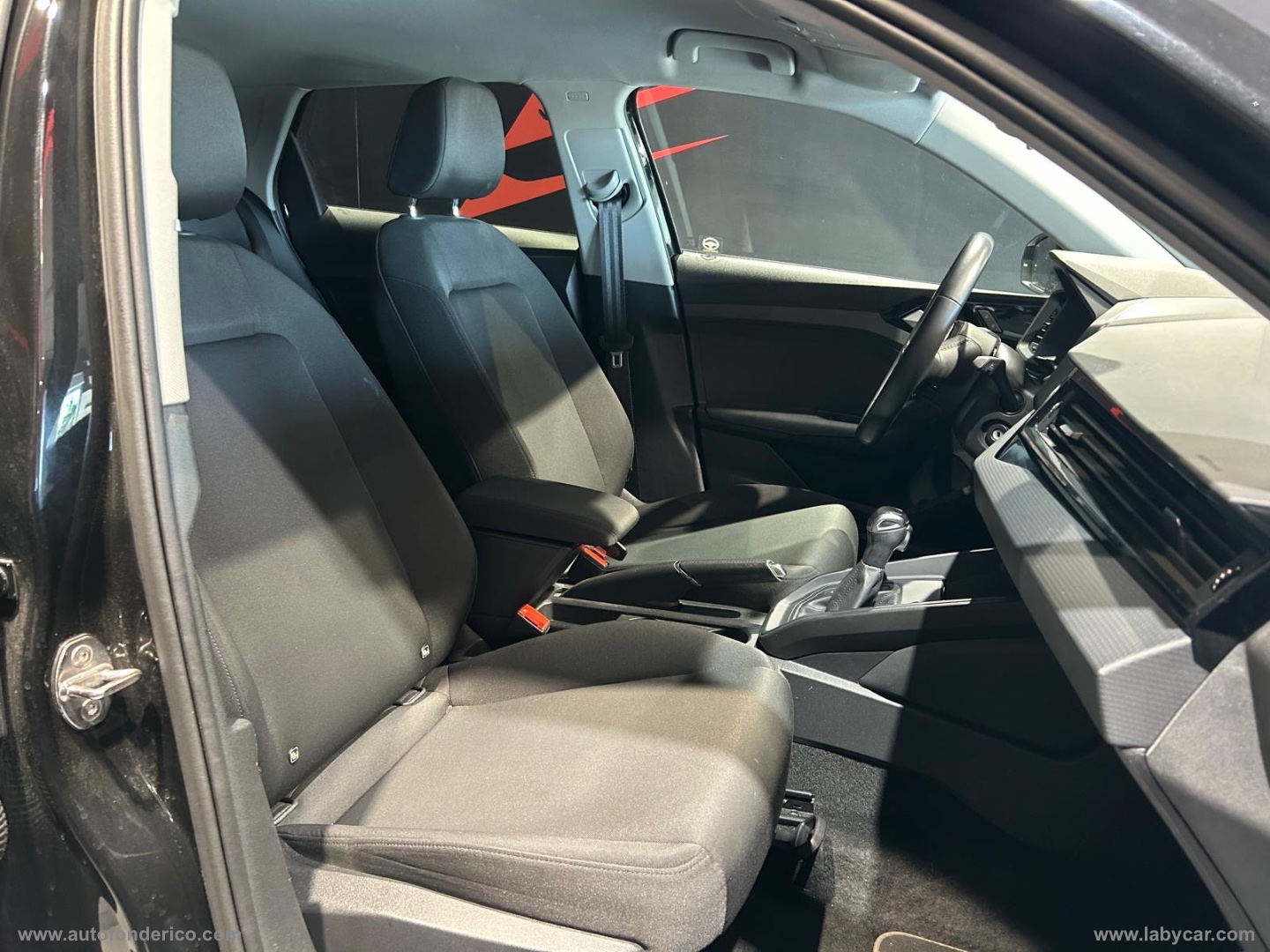A1 citycarver 30 TFSI S tronic Admired - immagine 22