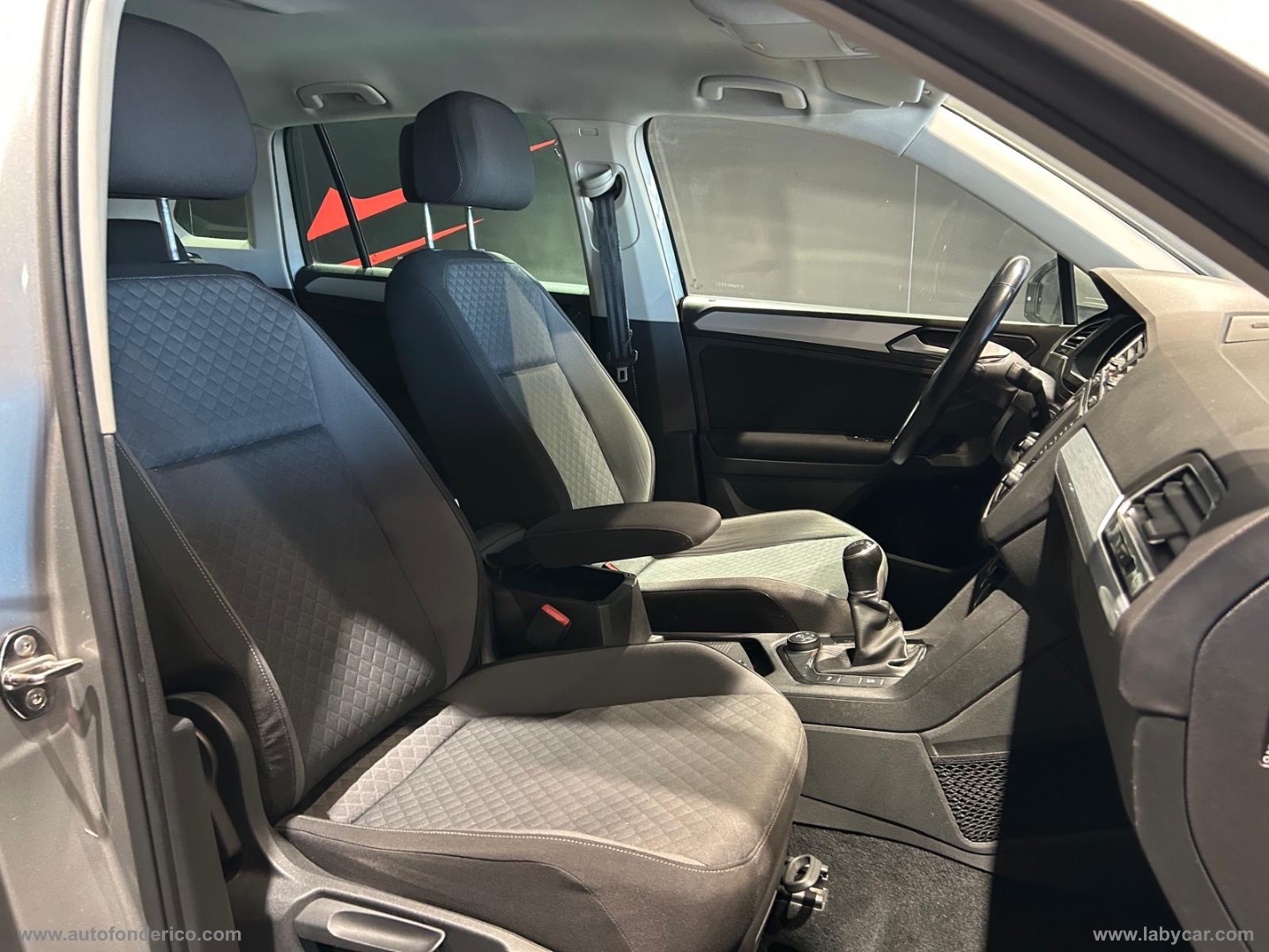 Tiguan 2.0 TDI 4MOTION Executive BMT - immagine 22