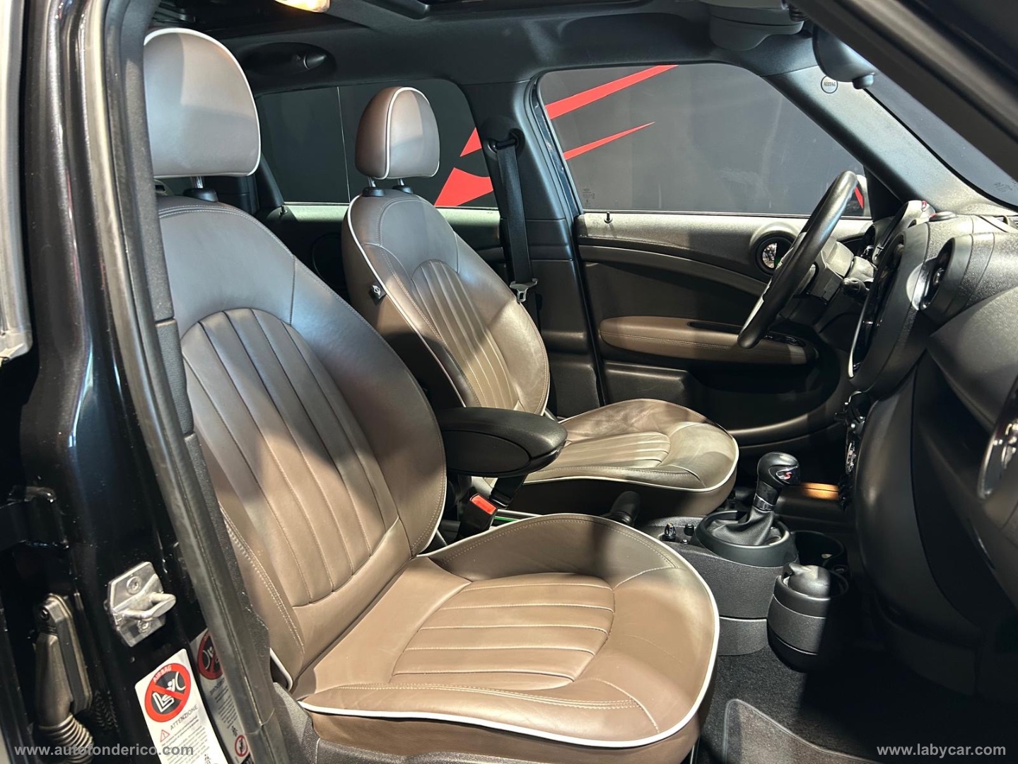 Mini Cooper SD Countryman ALL4 - immagine 22
