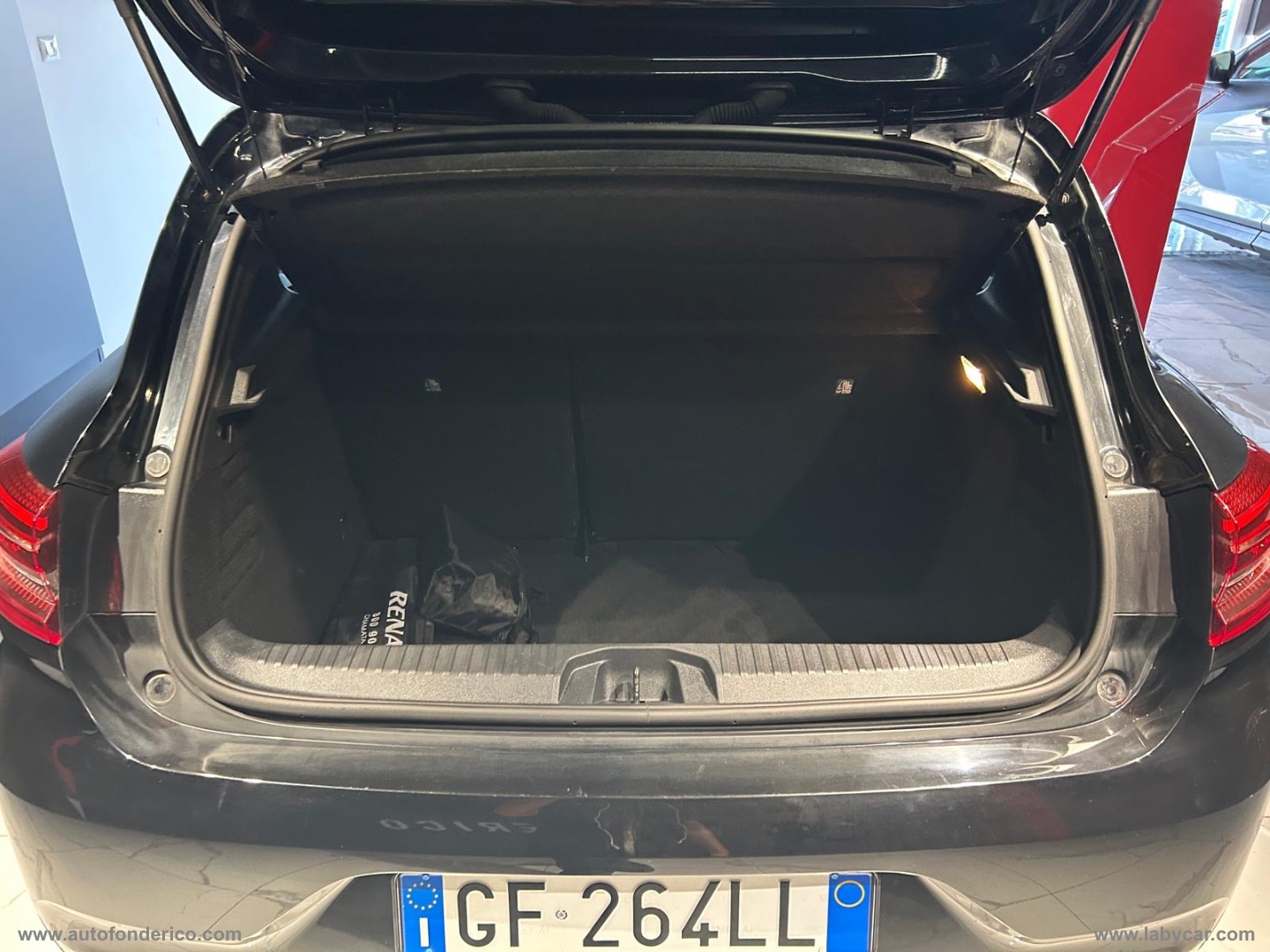 Clio TCe 100 CV GPL Intens - immagine 22