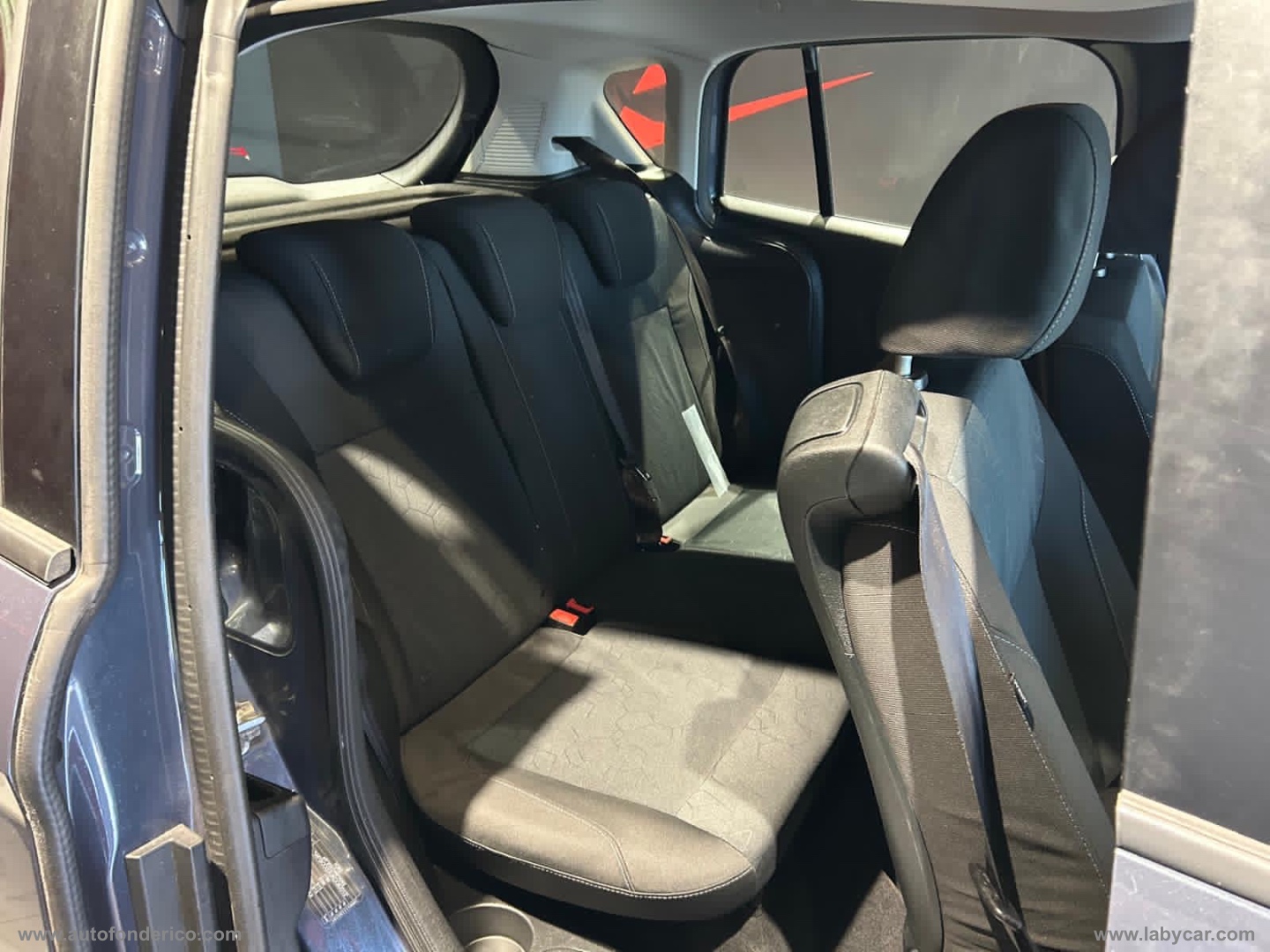 B-Max 1.5 TDCi 75 CV Business - immagine 22