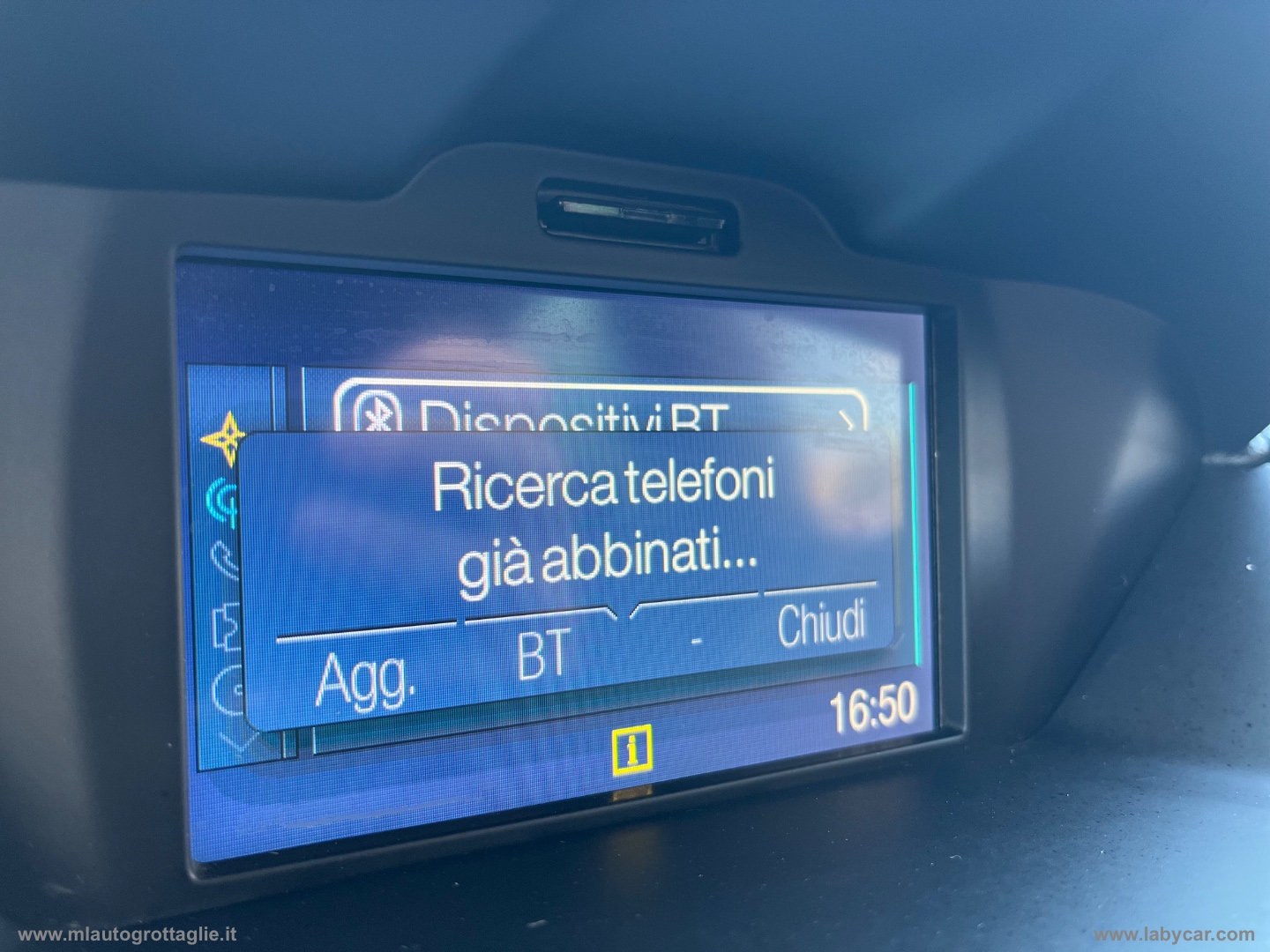 B-Max 1.5 TDCi 75 CV Titanium X - immagine 22