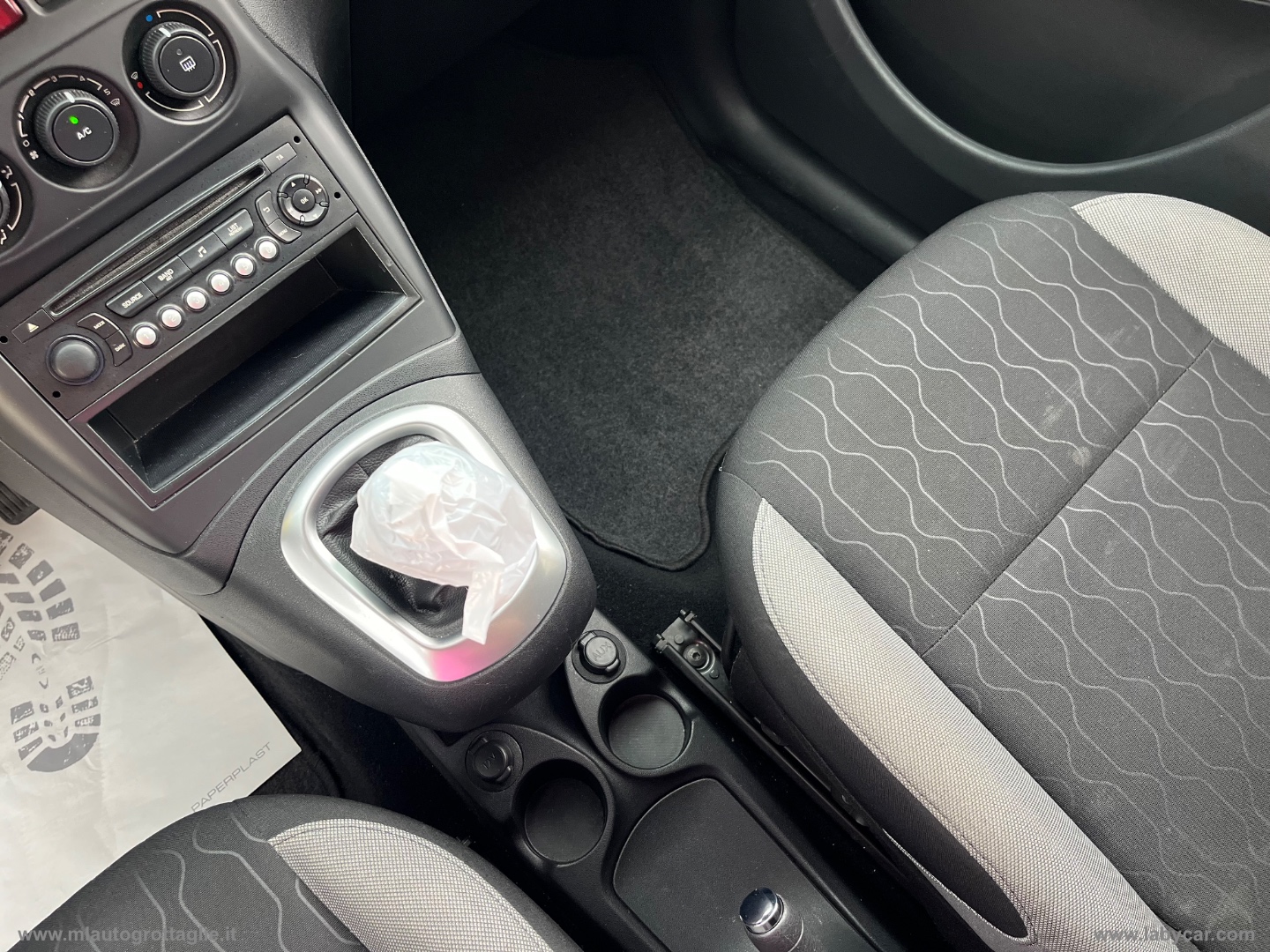 C3 Picasso 1.6 HDi 90 Exclusive - immagine 22