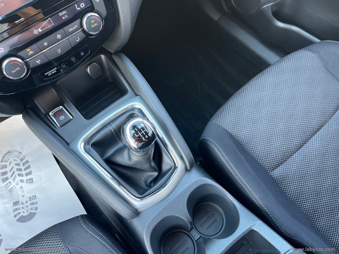 Qashqai 1.2 DIG-T Business COME NUOVA - immagine 22